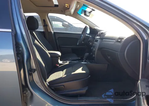 2012 Ford Fusion Se z USA, uszkodzony, nr VIN 3FAHP0HA9CR316731